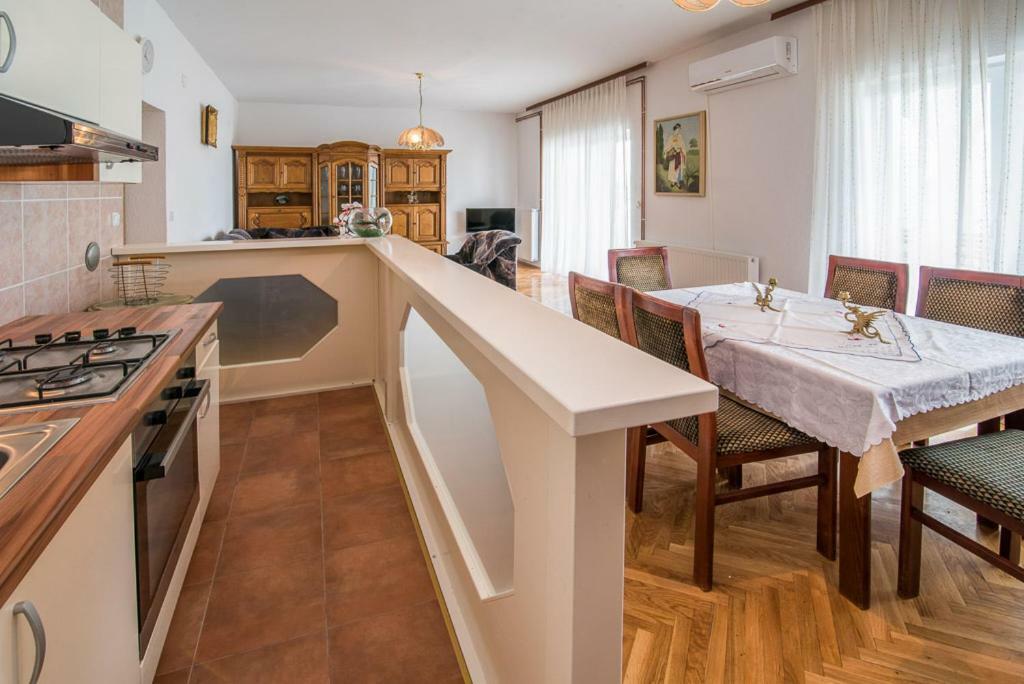 Beljan Apartments 克尔克 外观 照片