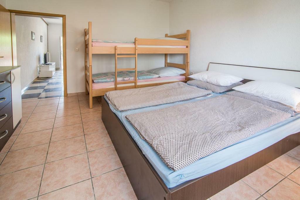 Beljan Apartments 克尔克 外观 照片